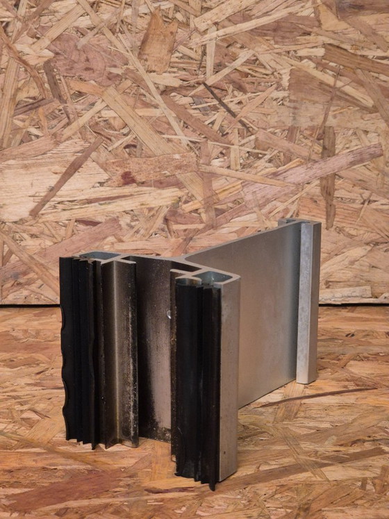 Image 1 of Jean Prouvé: Verstevigingsgedeelte van 10 cm - CIMT 1962