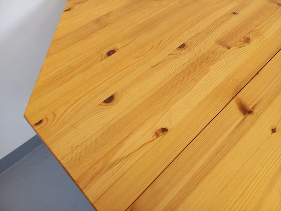 Image 1 of Tavolo da pranzo ottagonale in pino vintage anni '80 con prolunga