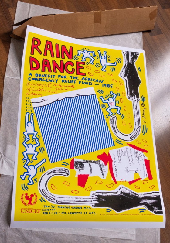 Image 1 of Rain Dance - UNICEF Warhol Lichtenstein Haring Basquiat Ono 1985 - Poster 70 x 100 cm
