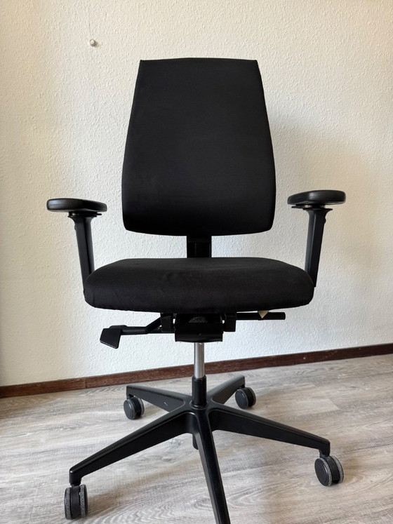 Image 1 of Interstuhl 154G