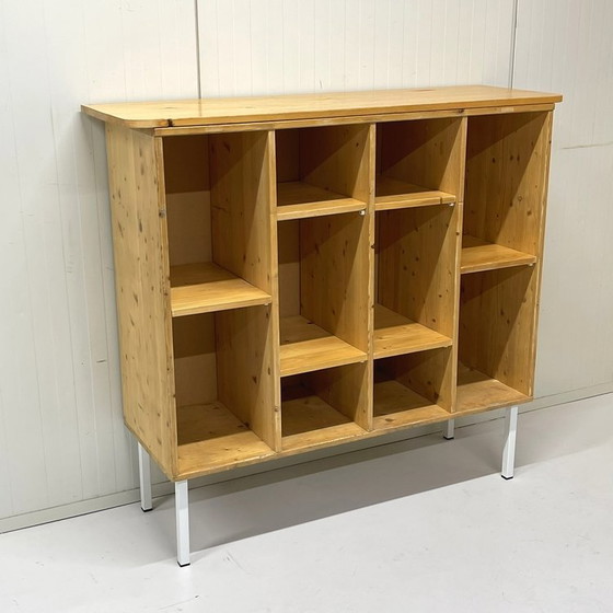 Image 1 of Armadio a muro vintage per la scuola armadio a scomparti in legno divisorio per la stanza