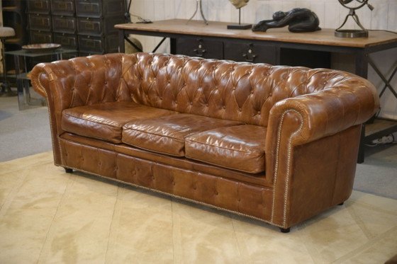 Image 1 of Chesterfield sofa in brown leather