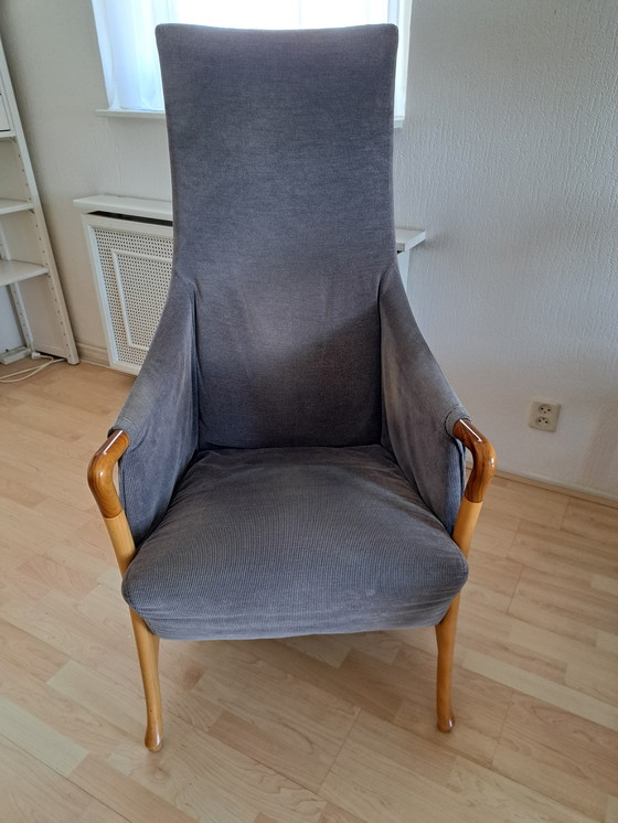 Image 1 of Giorgetti Progetti wingchair model 63240, designer in top condition