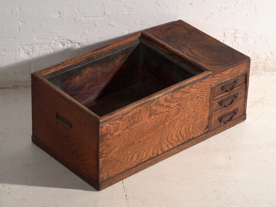 Antique Japanese wooden box hibachi – Japan, circa 1920 – Decorative Objects, Iron, Copper (photo 12 of 40)
