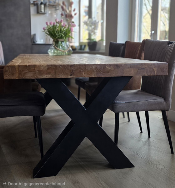 Image 1 of Massief eiken eettafel 220x100x77 cm