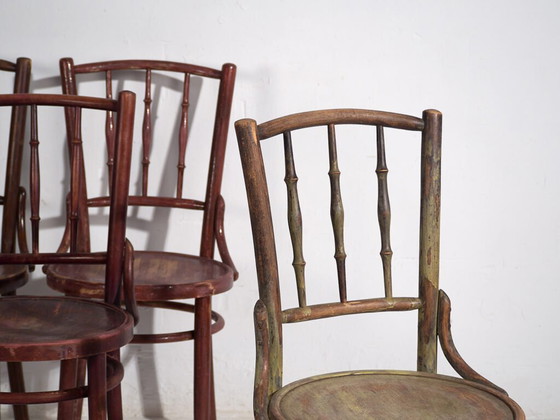 Sedie da pranzo Thonet antiche colorate (c.1920). Set di 4 pezzi #2 (photo 11 of 40)