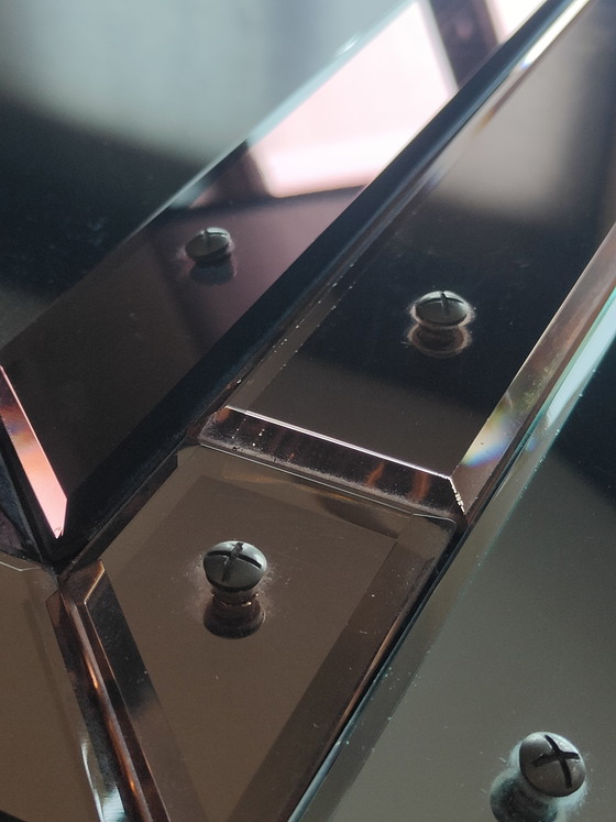 Image 1 of Grote Italiaanse Hollywood Regency Wandspiegel – 110x75 cm – Getint Glas – Eiken Kader – Jaren 70