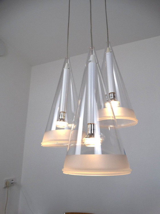 Image 1 of Flos Fucsia 3 pendant