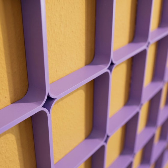 Set de 4 Panneaux Muraux Modulaires en Plastique Violet Space Age, années 70 | Panneau Mural 3D | (photo 5 of 11)