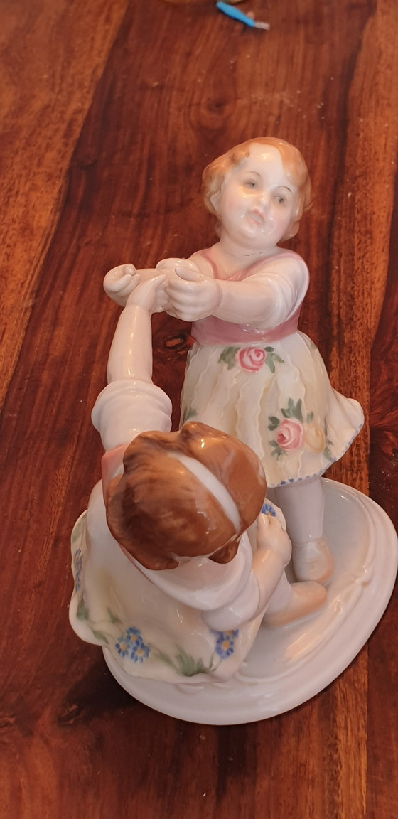 Image 1 of Porcelain figure of a dancing girl Karl Ens Volkstedt
