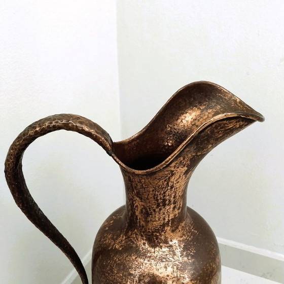 Image 1 of  Decorative Jug in Hammered Copper – Rustic and Timeless Charm