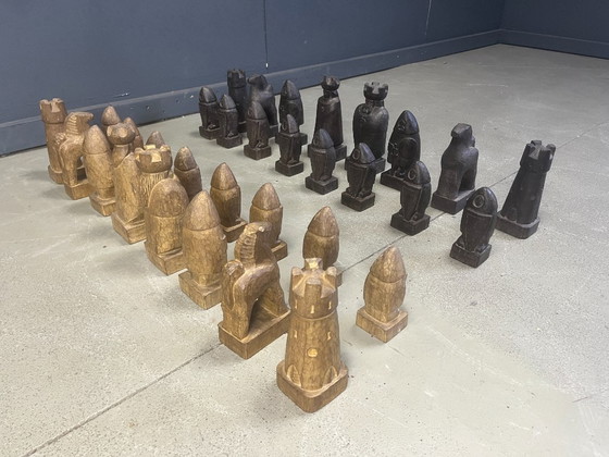 Image 1 of Großes, handgefertigtes Schachfigurenset aus Holz, 1960er Jahre