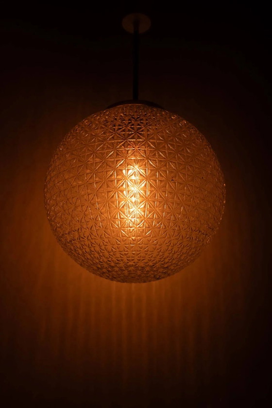 Vintage Mid Century Modern round glass pendant light – Pendant lamps, Crystal, Chrome (photo 8 of 11)