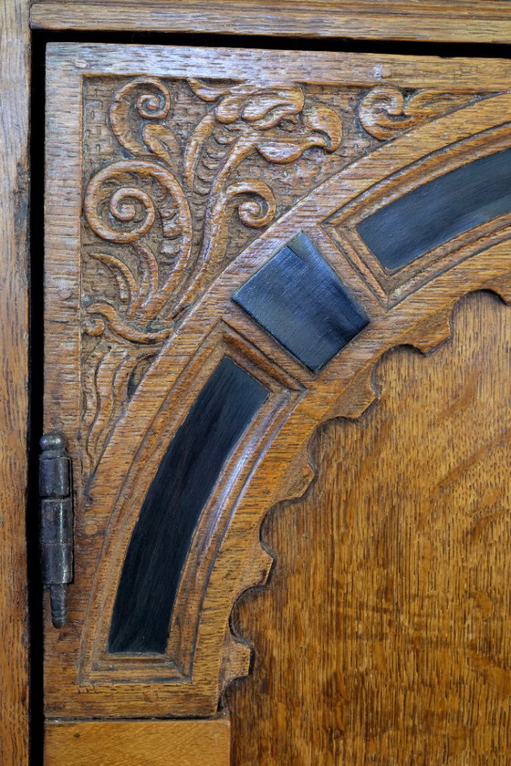 Image 1 of Hollandse 17de eeuwse Toogkast eikenhout