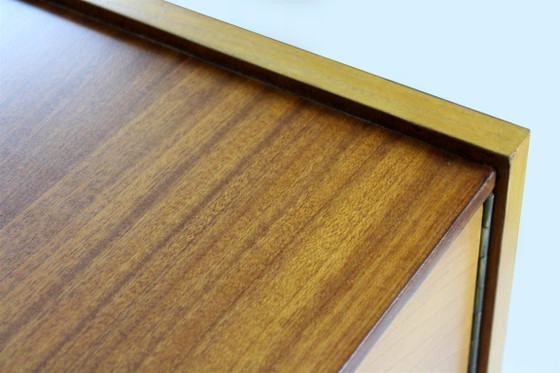 Credenza Mid-Century Modern restaurata in mogano e frassino di UP Zavody, anni '60 – Credenze, Wood (photo 18 of 24)