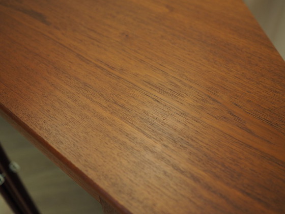 Danish teak corner display cabinet on tapered legs, 1960s – Wood (photo 12 of 12)