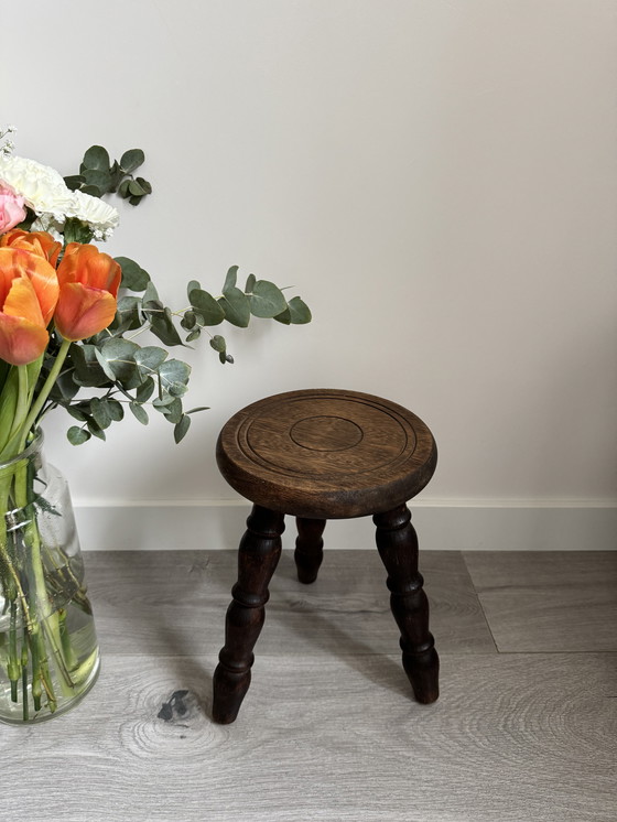 Image 1 of Vintage houten kruk met statief