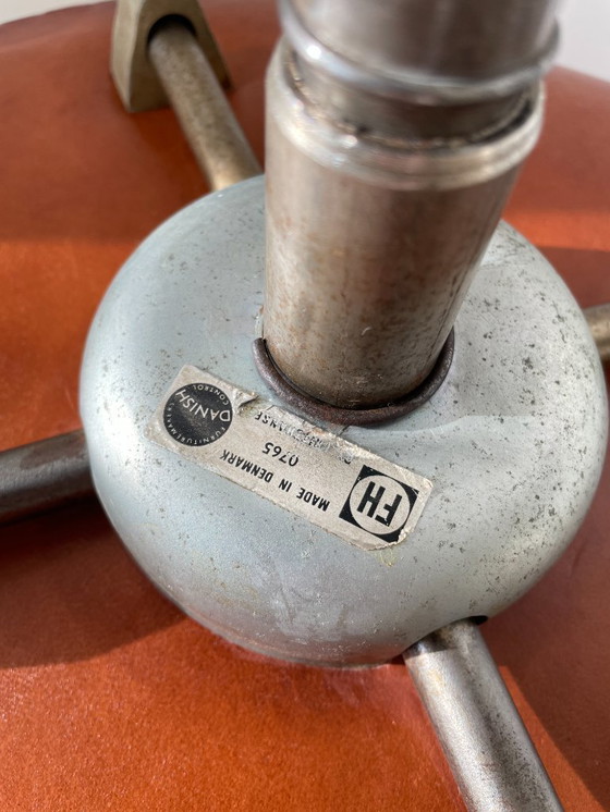 Image 1 of HAMMER-STUHL ARNE JACOBSEN_FRITZ HANSEN