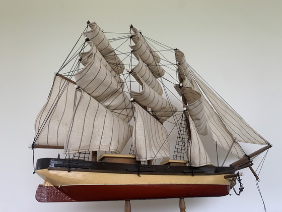 Image 1 of Modelo de barco clipper Cutty Sark