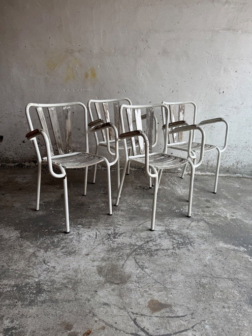 Set of 4 Vintage Metal Garden Chairs – Distressed White