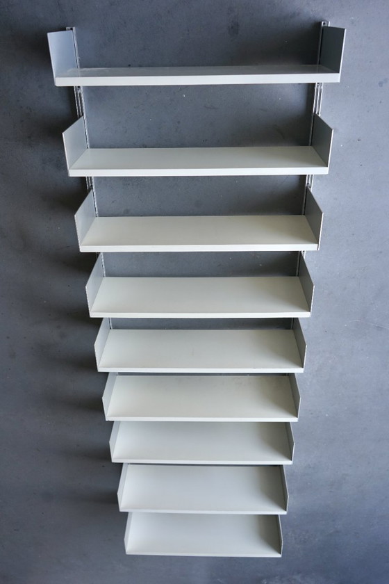 Image 1 of Estantería de pared modelo 606 de Dieter Rams para Vitsoe. Década de 1960.