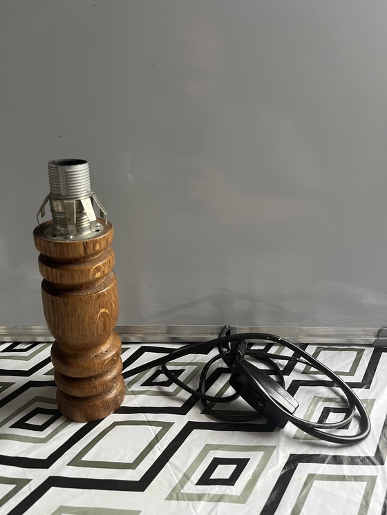 Image 1 of Vintage massief houten tafellamp jaren 70