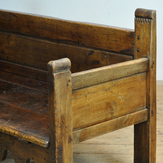 Image 1 of Antique walnut bench, Southern France / Northern Spain, 17th–18th century