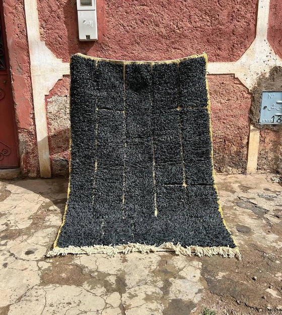 Tapis artisanal Boujaad 250cm x 150cm – Wool (photo 2 of 8)
