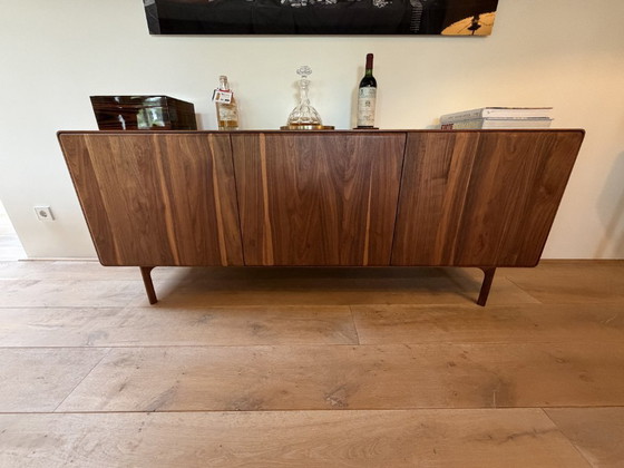 Image 1 of Rodam Kast — Notenhout