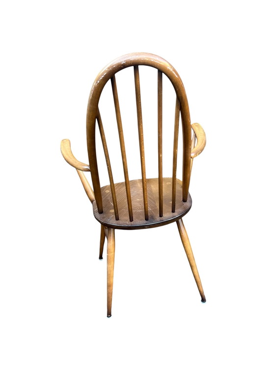 Image 1 of Bellissimo vintage Ercol Quaker spilla stoel Lucian Ercolani spijlenstoel