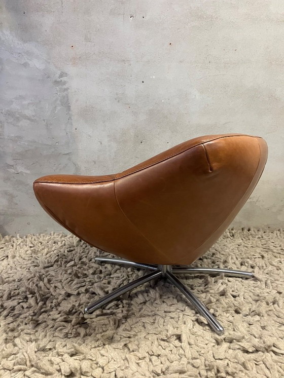 Image 1 of Etichetta GIGI Gerard van den Berg, pelle cognac con base girevole in acciaio inossidabile