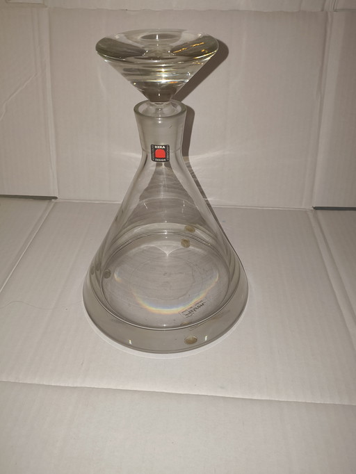 Caraffa in vetro con design Kera per whisky