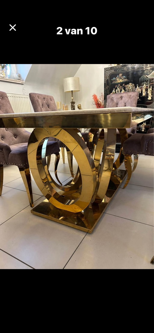 Neuer Esstisch + 6 neue Stühle