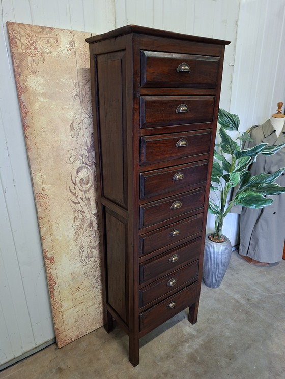 Image 1 of Commode haute classique, armoire à pharmacie ou classeur, dimensions 58x37cm et 176cm de hauteur.