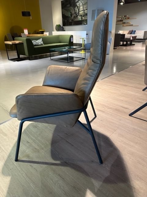 Image 1 of ETICHETTA vandenberg Easy fauteuil