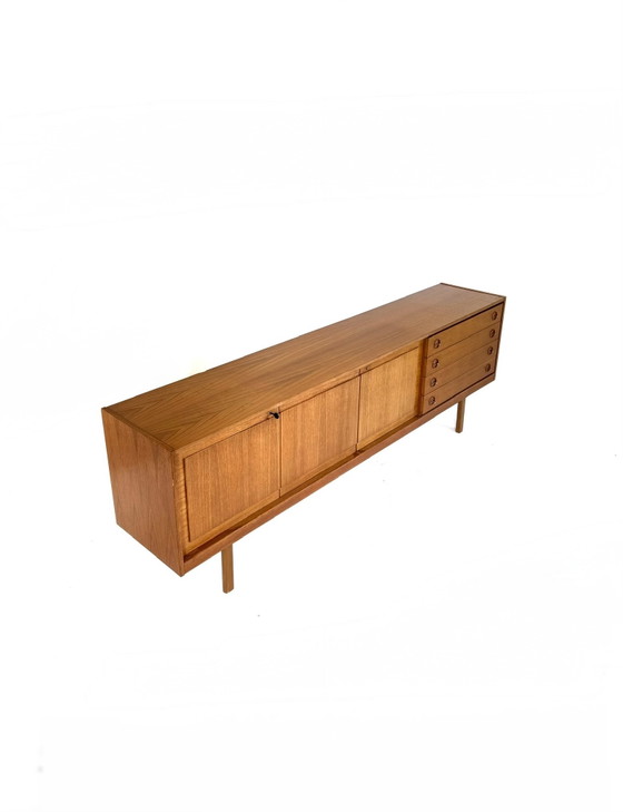 Image 1 of Vintage XXL teakhouten sideboard, jaren ‘60