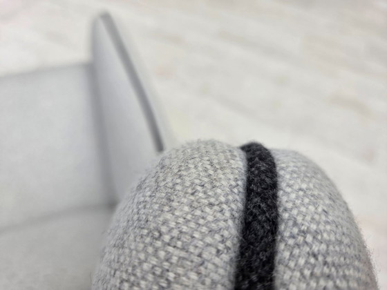 Image 1 of 1960er Jahre, dänisches Design von Illum Wikkelsø, Modell ML 140, Hocker, neu gepolstert.