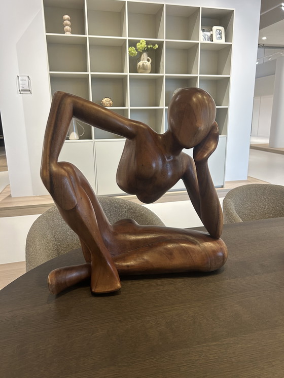 Image 1 of De Denker / houten sculpture / kunst
