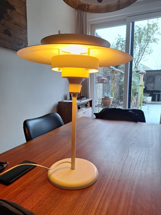Image 1 of Deense vintage tafellamp Poul Henningsen