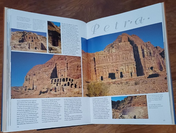 Mysteries & Lost Civilizations | 15 Books | 003 – Coffee table books, Paper (photo 8 of 14)