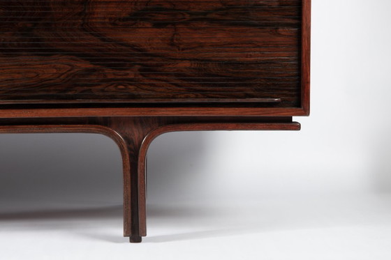 Image 1 of Aparador de palisandro diseñado por Gianfranco Frattini para Bernini, Italia, década de 1960.