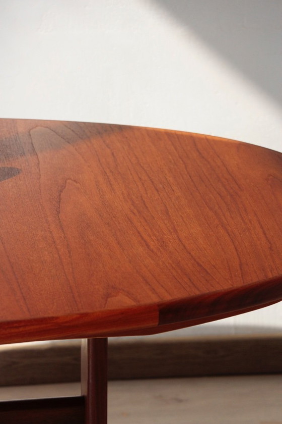 Image 1 of Oval teak dining table - 6 to 8 people - Fresco model - G Plan