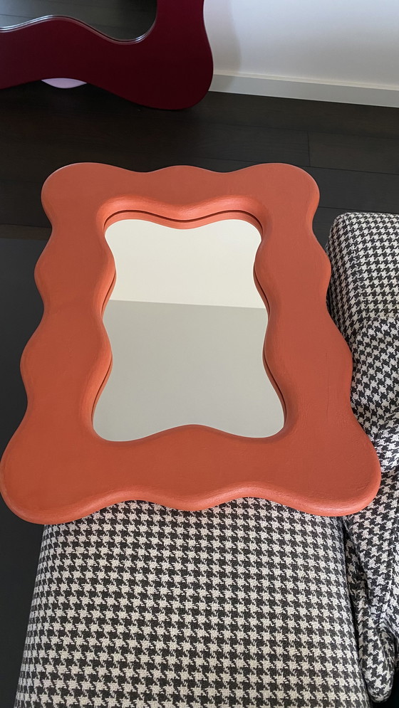 Image 1 of Oranje Wavy Spiegel MEAUI. STUDIO