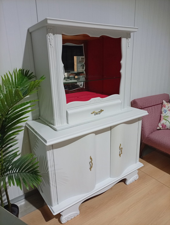 Image 1 of Vintage cabinet