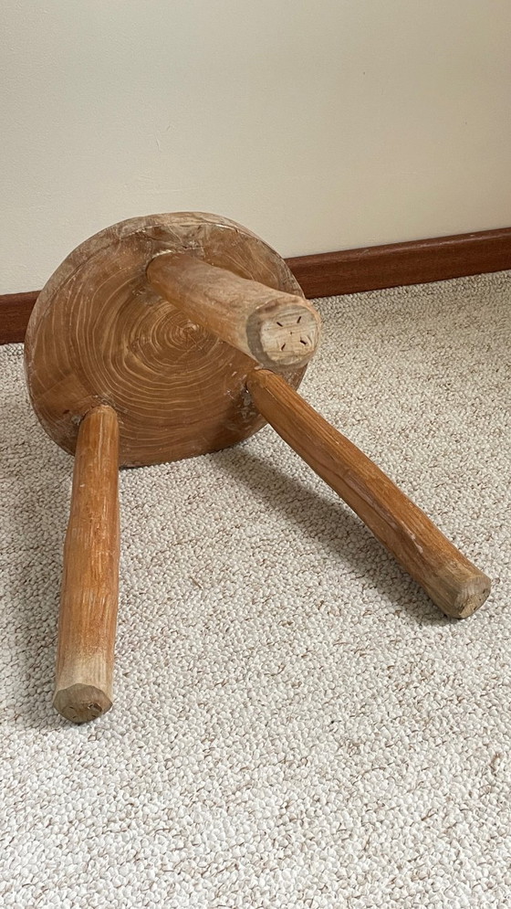 Image 1 of TABOURET Tripode BOIS Massif Vintage