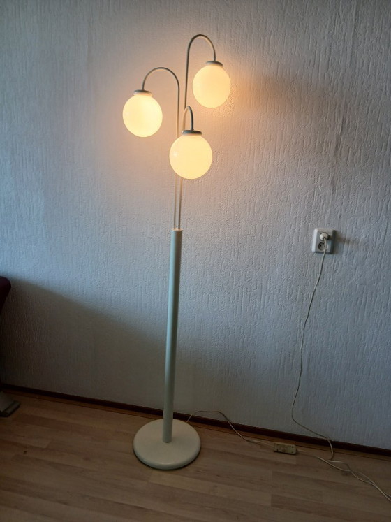 Vintage Space Age Floor light 70s - Elco Lite, Metal, White (photo 3 of 7)