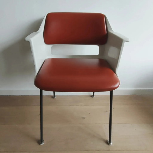 André Cordemeyer 2225 Sedia Red Skai Vintage Chair