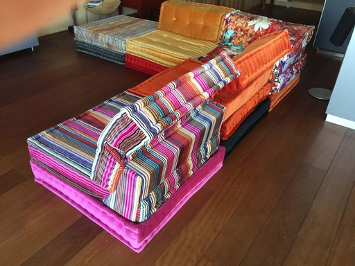 Roche Bobois May Young Bank