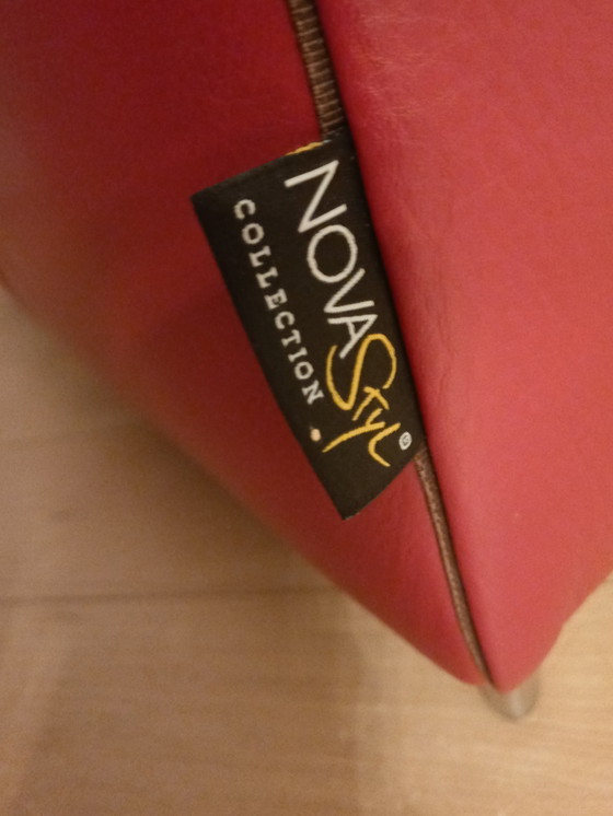 Image 1 of 2 poltrone in pelle di Novastyl