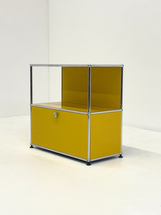 Image 1 of USM Haller cabinet in yellow